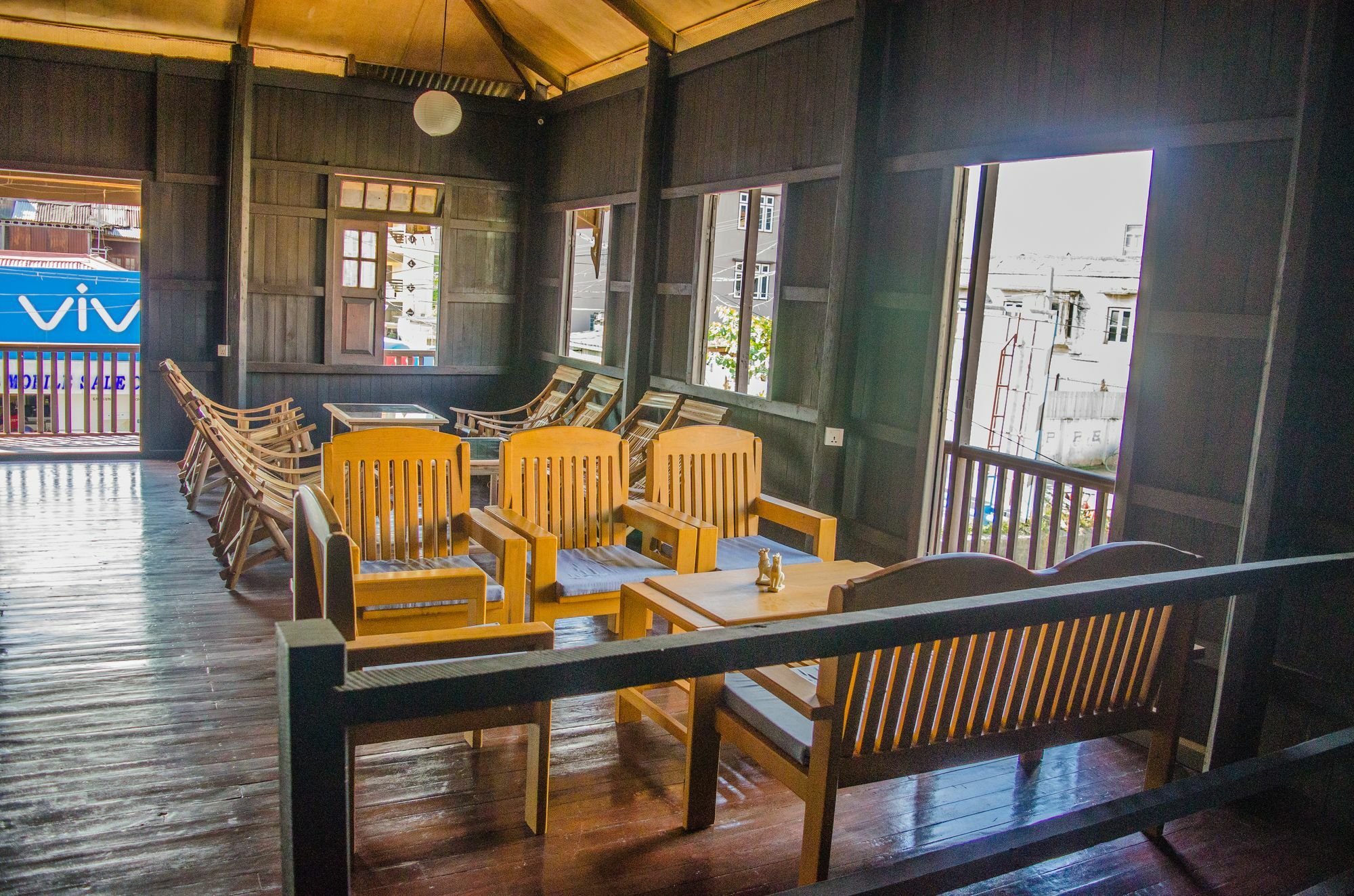 Hardwood Lodge Nyaung Shwe Ngoại thất bức ảnh